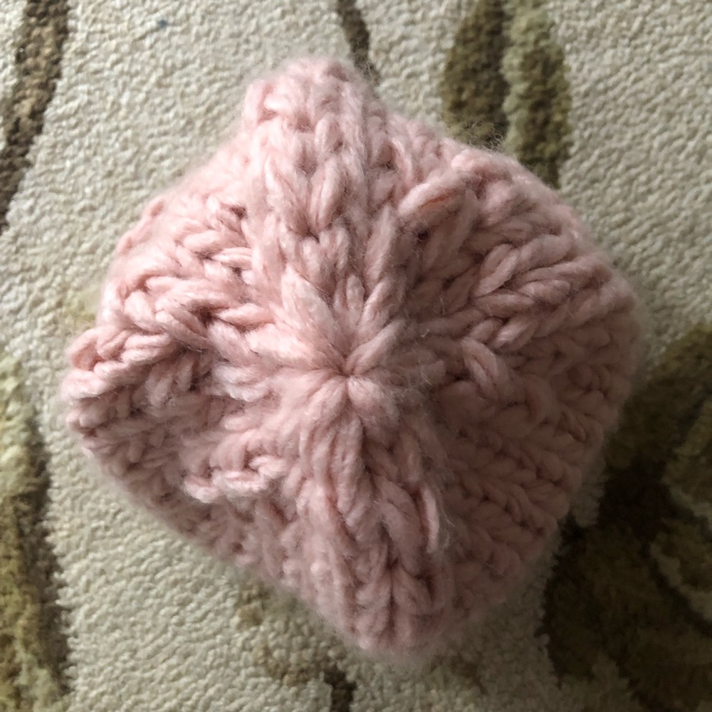 Super cute pale pink knit hat from Target! - Picture 4 of 6